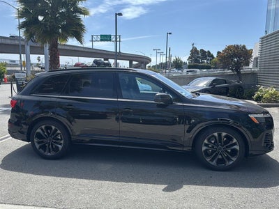 2026 Audi Q7 Premium Plus