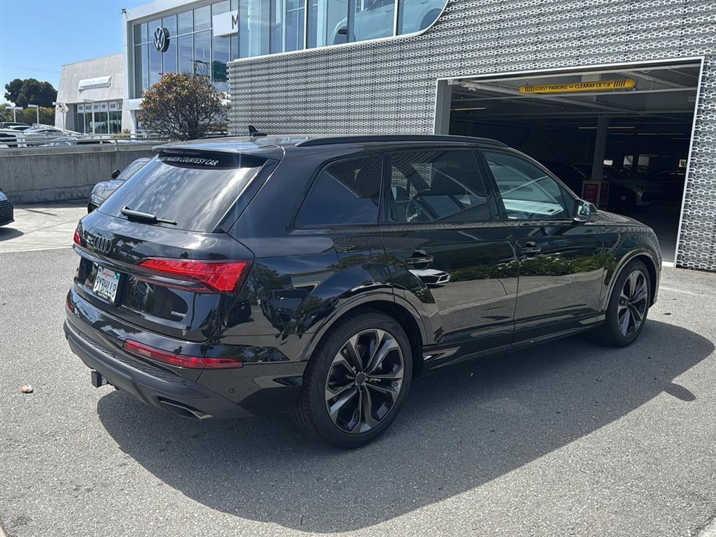 2026 Audi Q7 Premium Plus