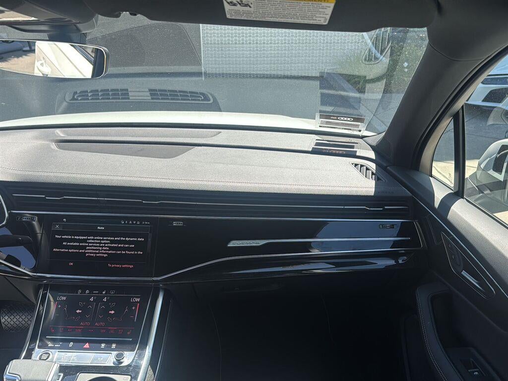 2026 Audi Q7 Premium Plus