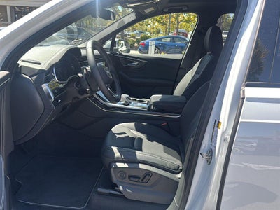 2026 Audi Q7 Premium Plus