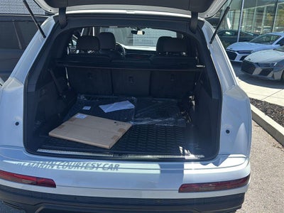 2026 Audi Q7 Premium Plus