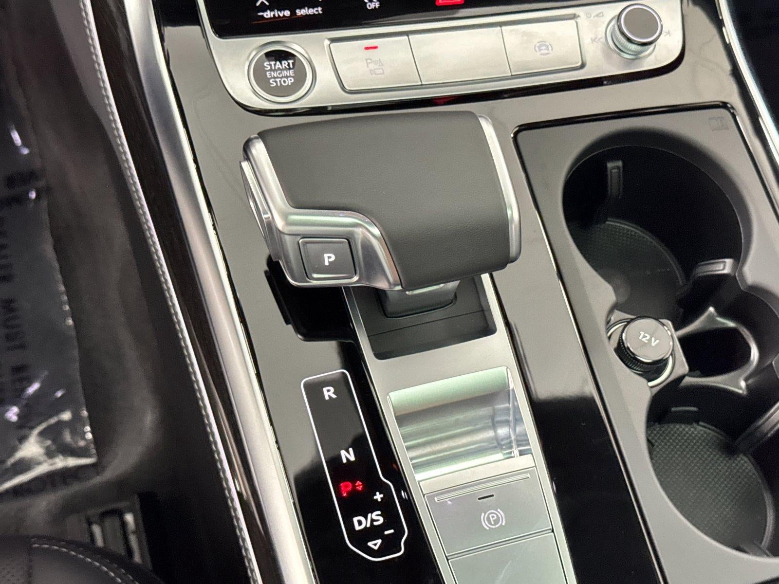 2026 Audi Q7 Premium Plus