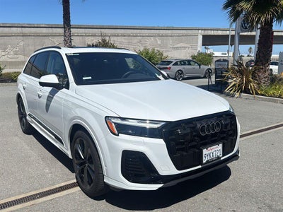 2026 Audi Q7 Premium Plus