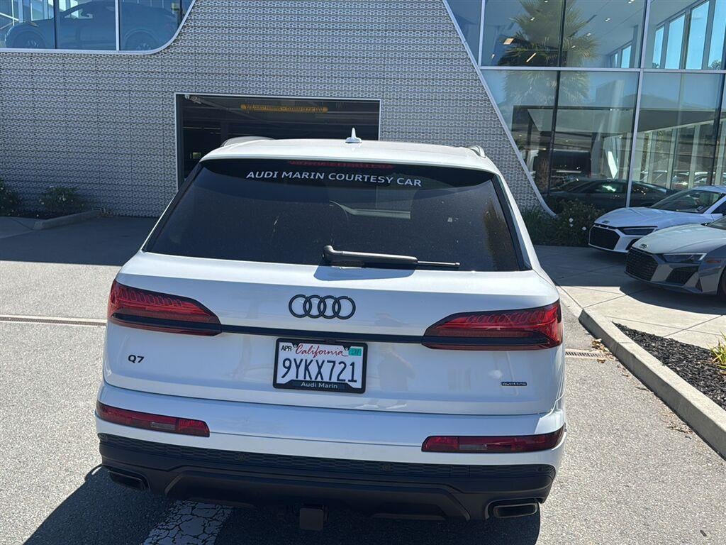 2026 Audi Q7 Premium Plus