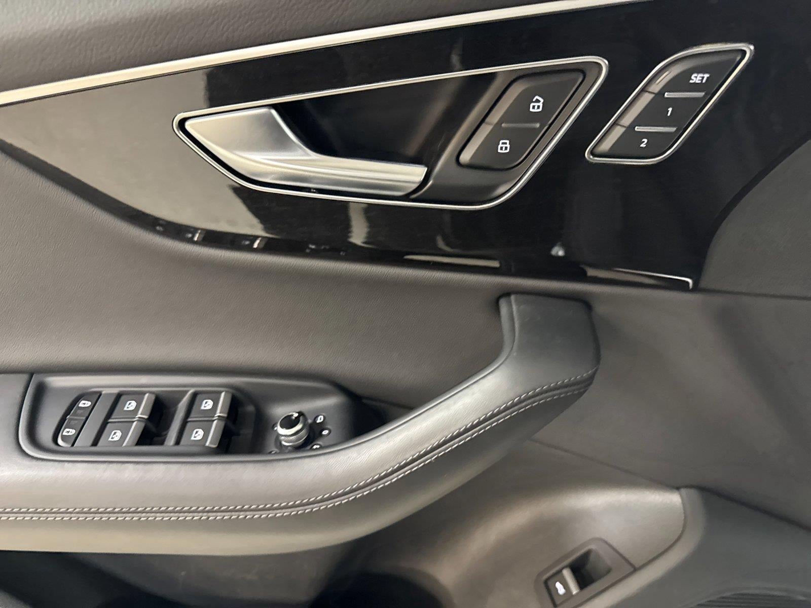 2021 Audi Q7 Premium Plus