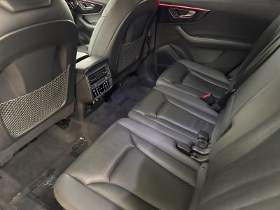 2021 Audi Q7 Premium Plus