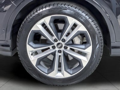 2021 Audi Q7 Premium Plus