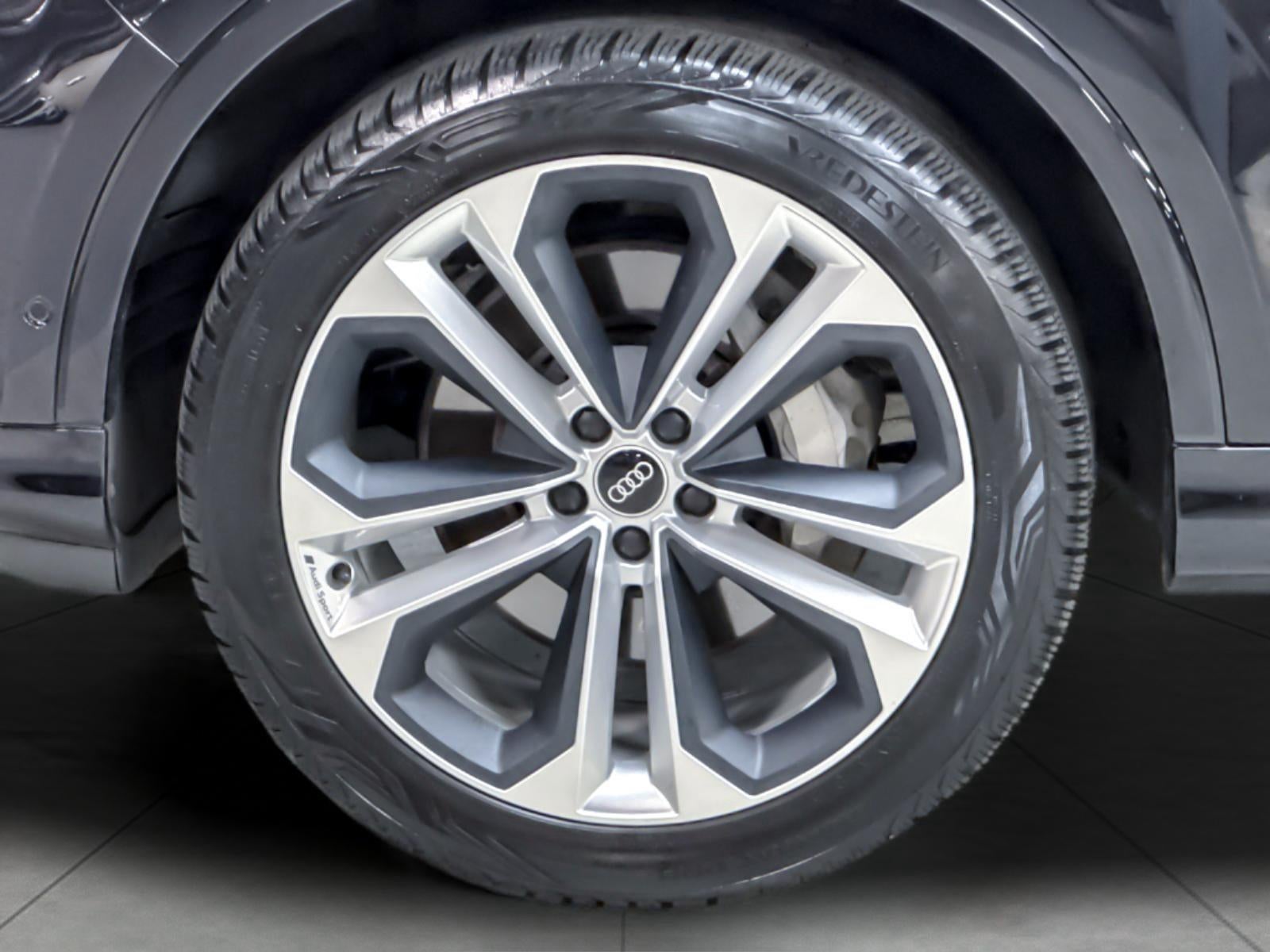 2021 Audi Q7 Premium Plus
