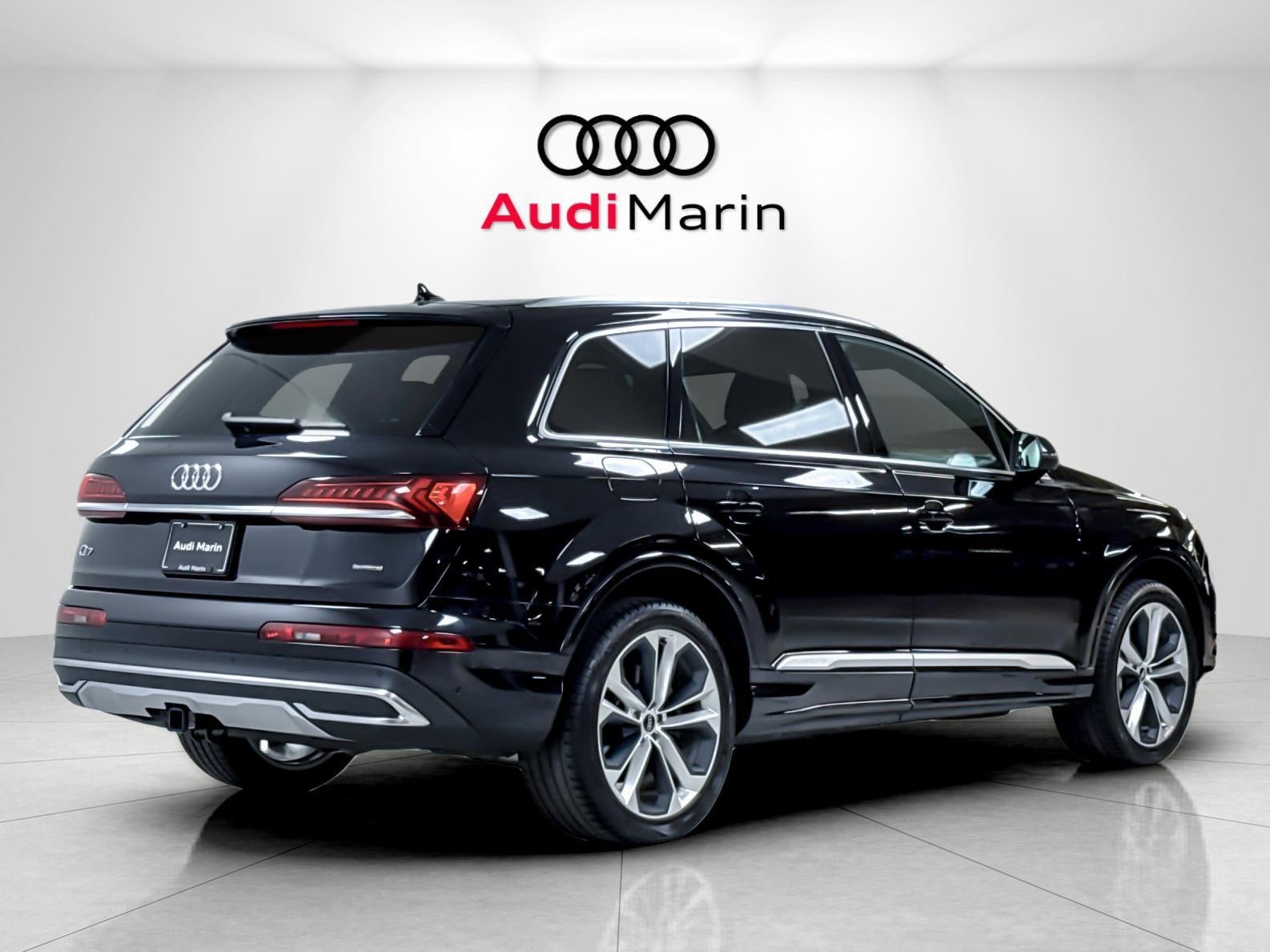 2021 Audi Q7 Premium Plus