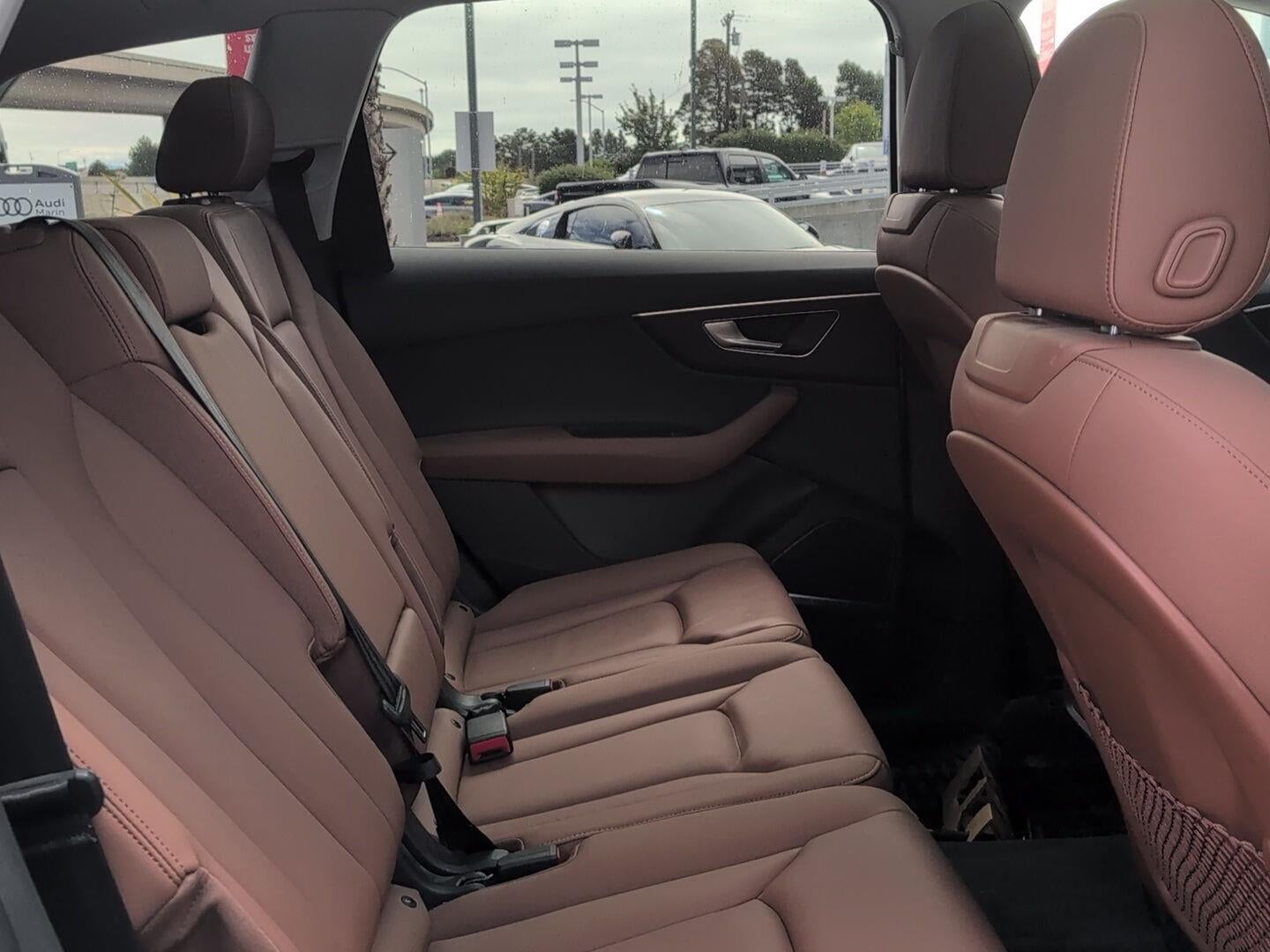 2021 Audi Q7 Premium Plus
