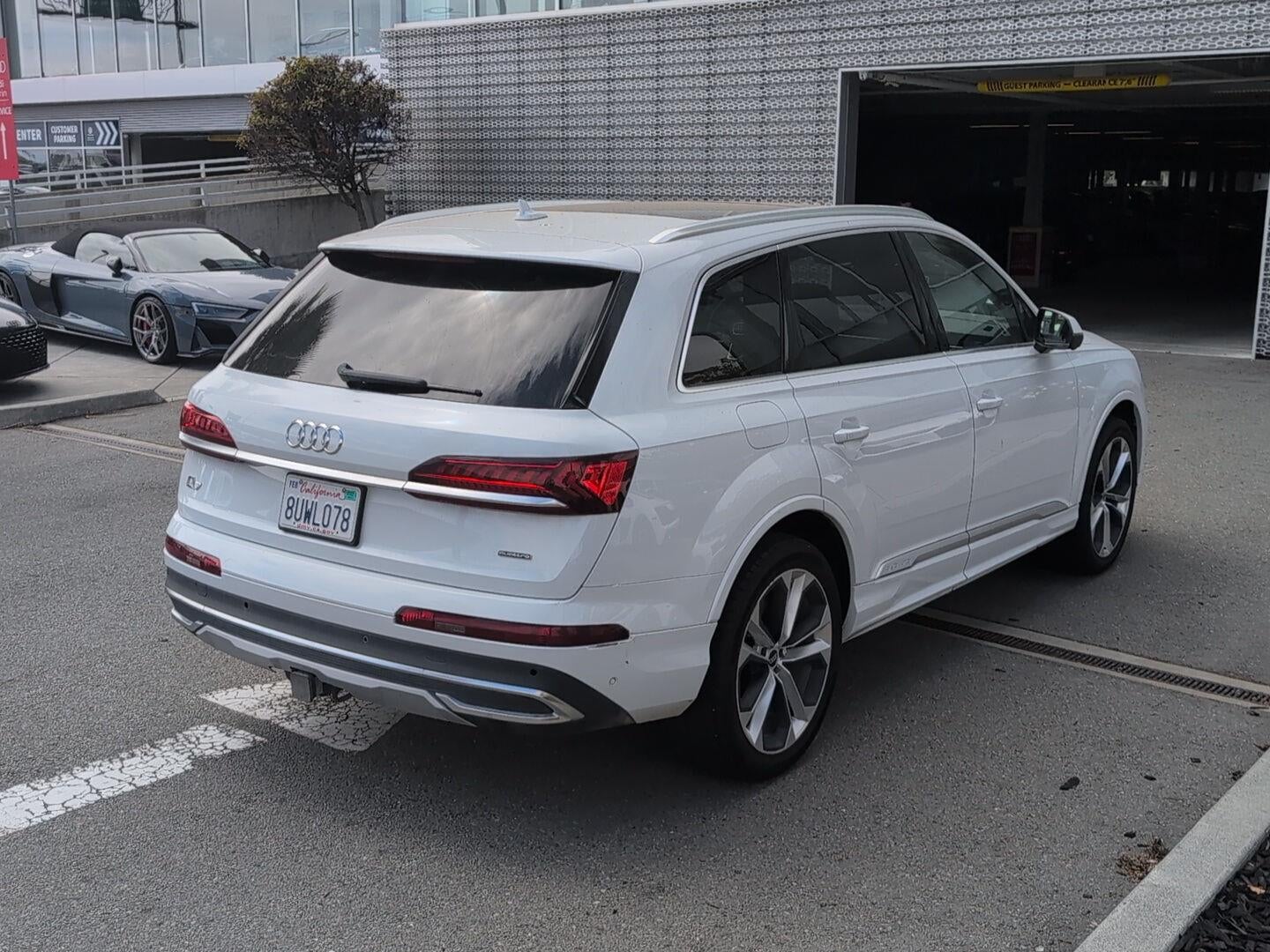 2021 Audi Q7 Premium Plus