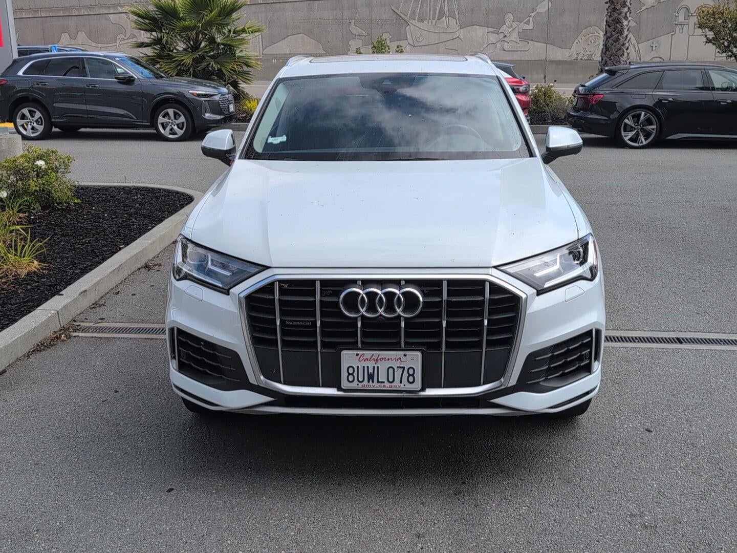 2021 Audi Q7 Premium Plus