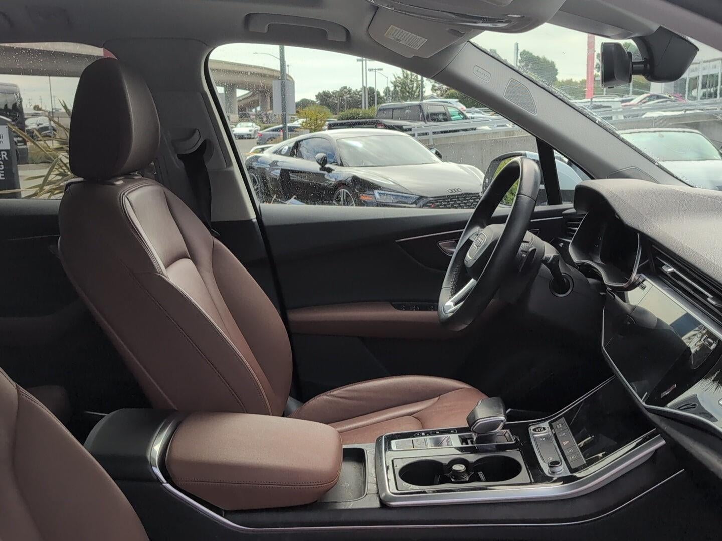 2021 Audi Q7 Premium Plus