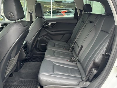2022 Audi Q7 Premium Plus