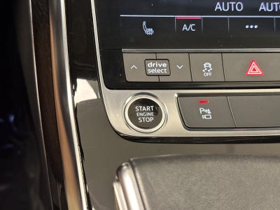 2022 Audi Q7 Premium Plus