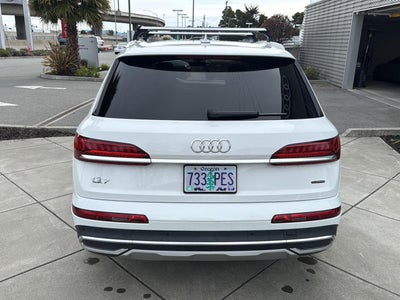 2022 Audi Q7 Premium Plus