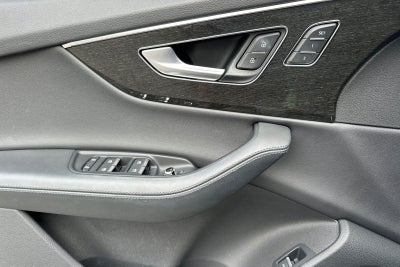 2022 Audi Q7 Premium Plus