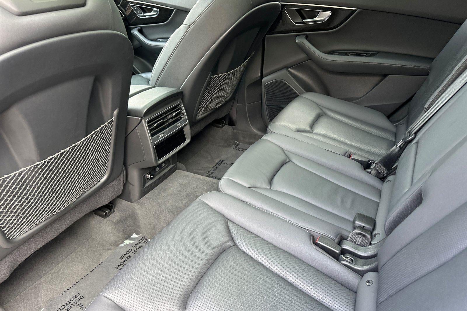 2022 Audi Q7 Premium Plus