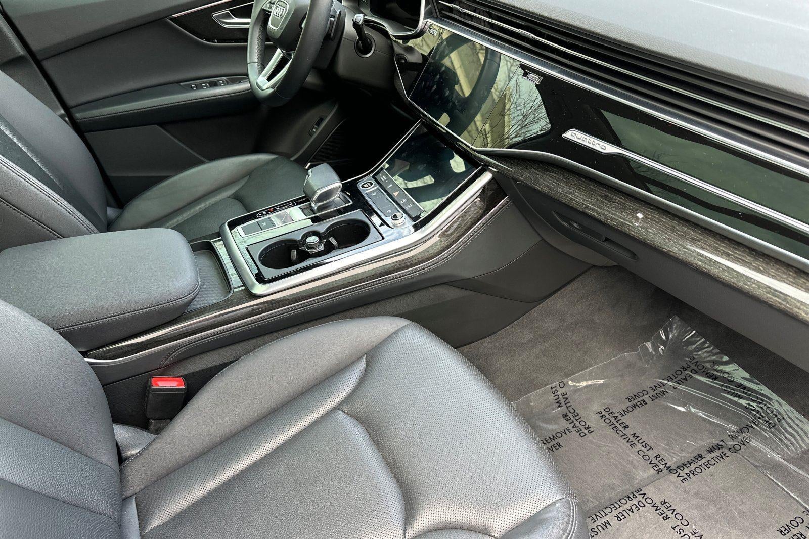 2022 Audi Q7 Premium Plus