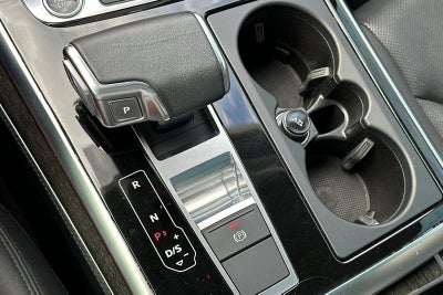 2022 Audi Q7 Premium Plus