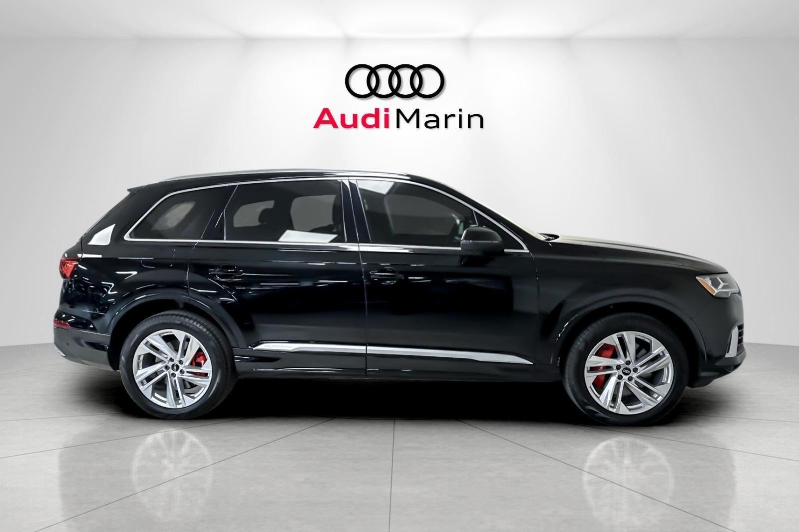 2022 Audi Q7 Premium Plus