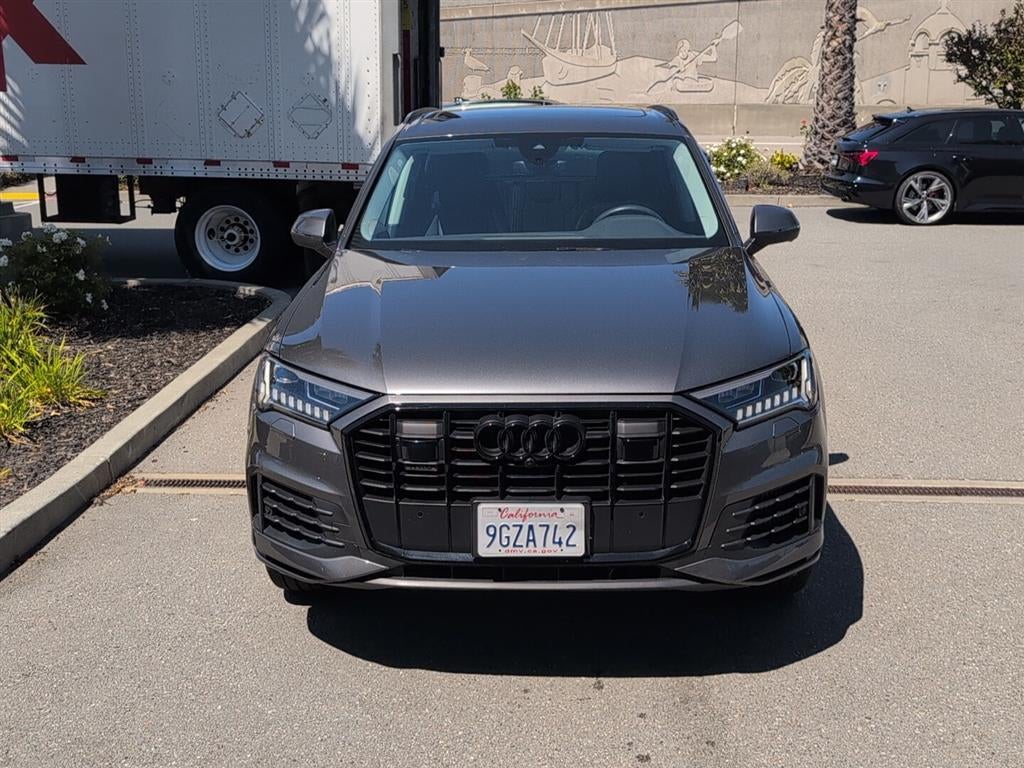 2023 Audi Q7 Premium Plus