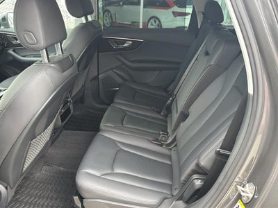 2023 Audi Q7 Premium Plus
