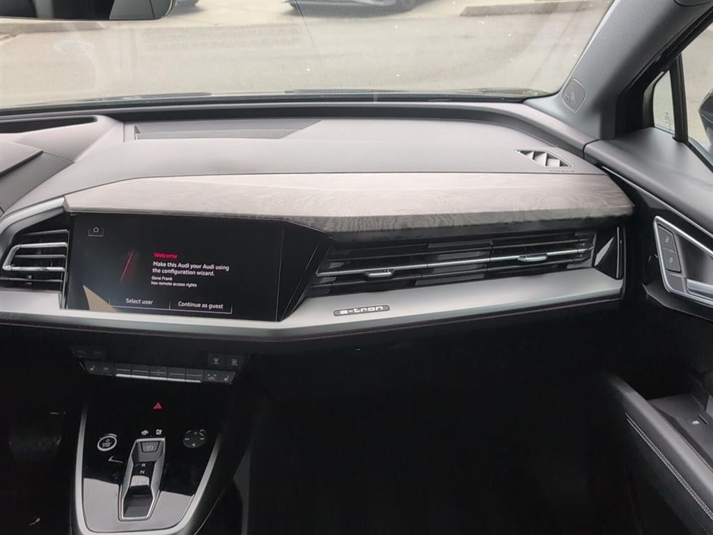 2024 Audi Q4 e-tron Prestige