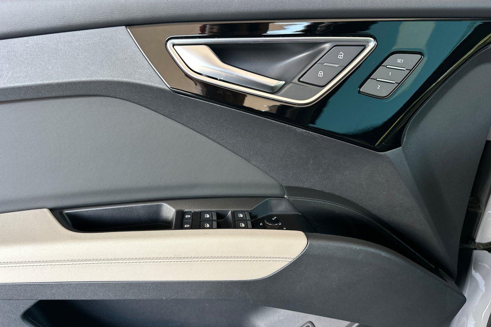 2023 Audi Q4 e-tron Prestige