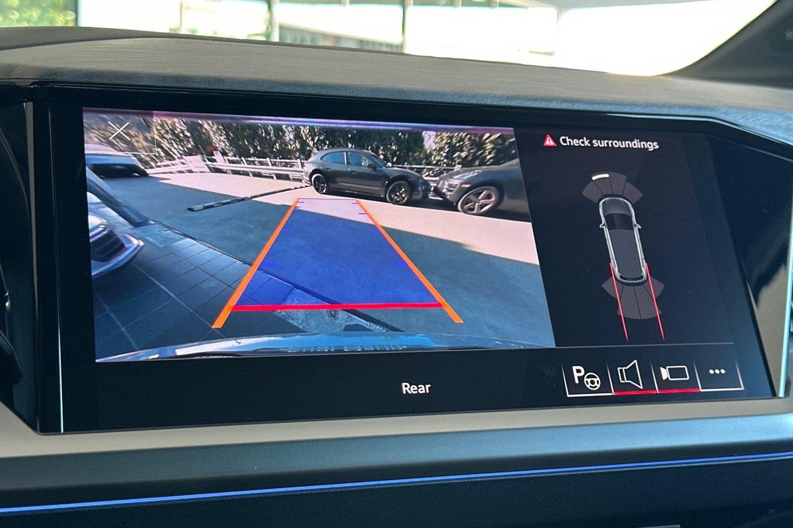 2023 Audi Q4 e-tron Prestige