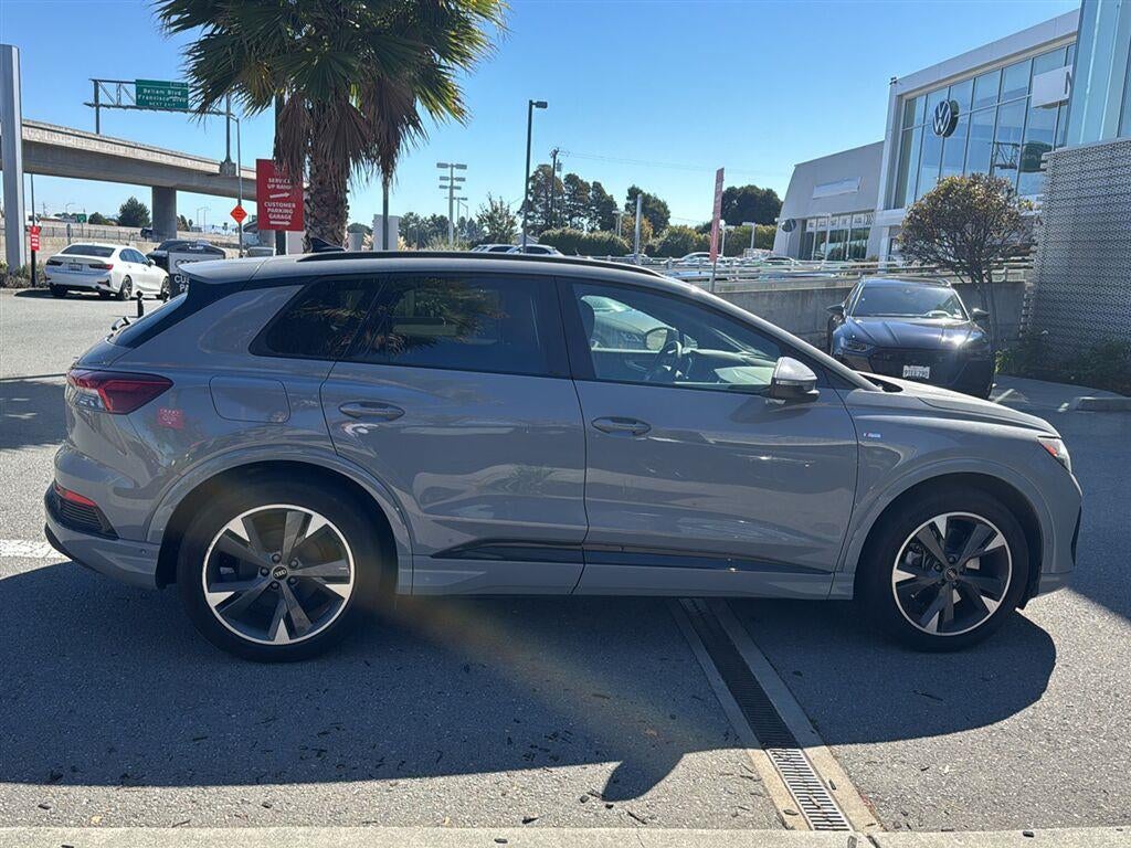 2024 Audi Q4 e-tron Prestige