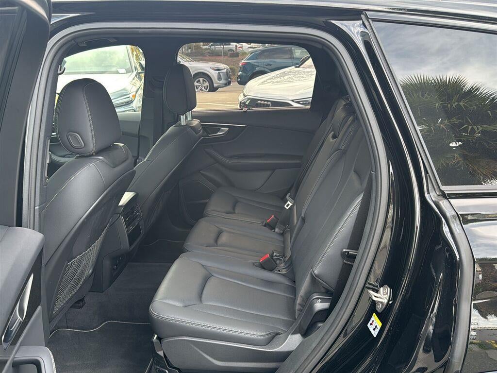 2026 Audi Q7 S line Premium Plus