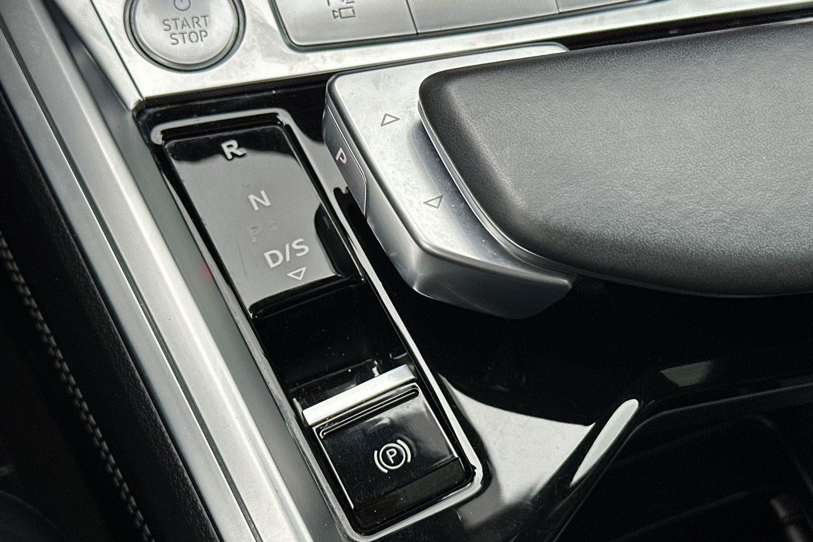 2019 Audi e-tron Prestige