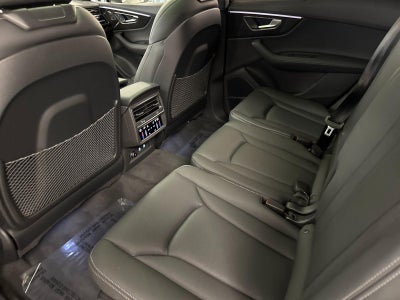 2025 Audi Q7 Prestige