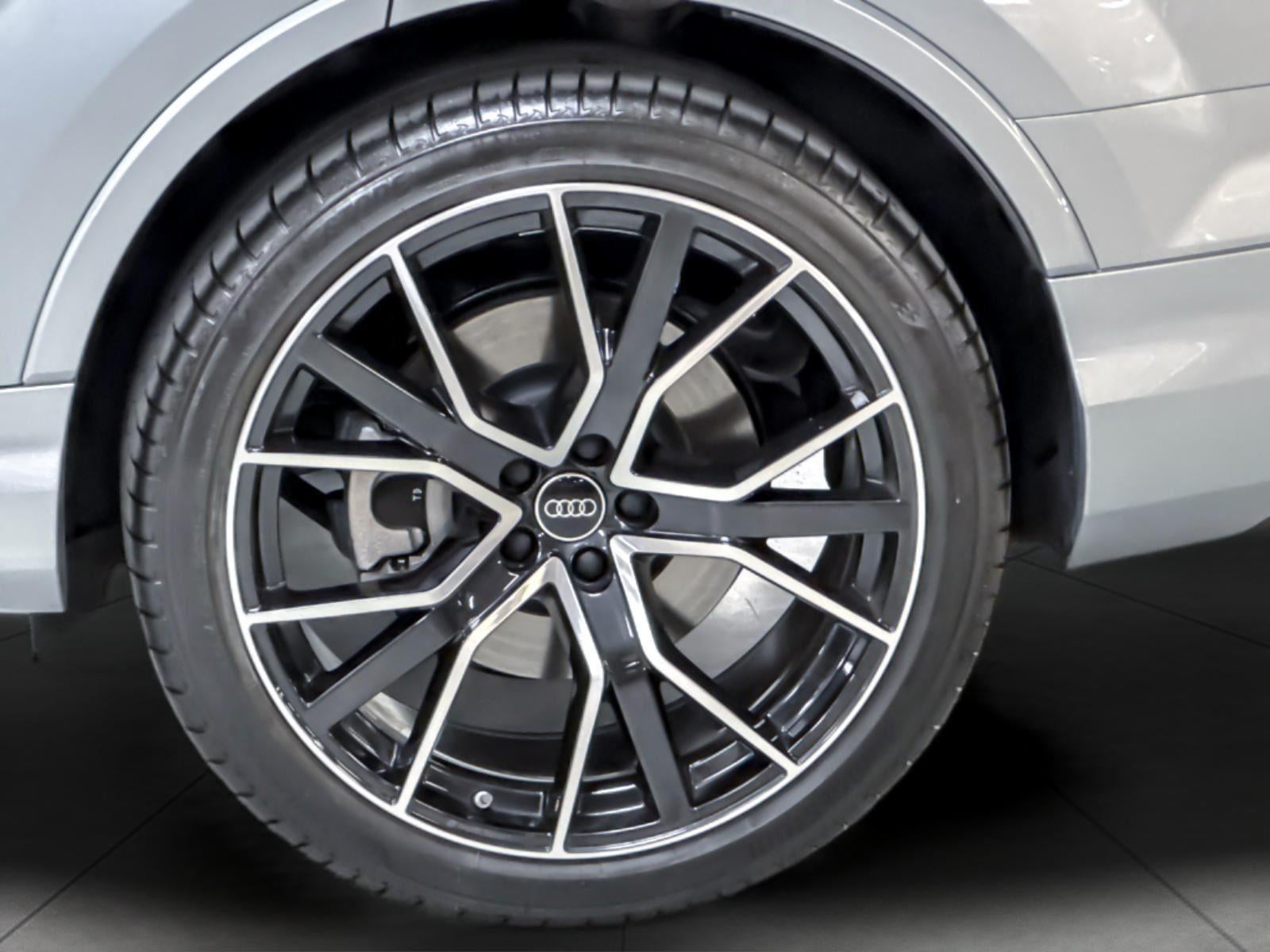 2025 Audi Q7 Prestige