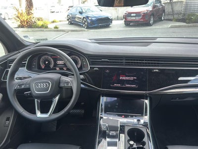 2025 Audi Q7 Prestige