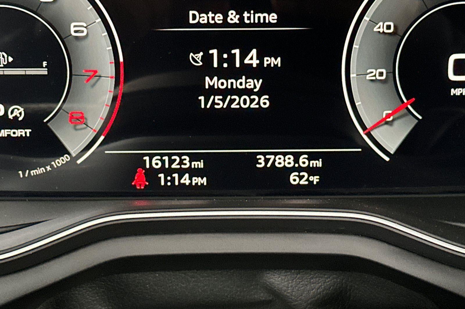 2024 Audi A5 Cabriolet S line Prestige