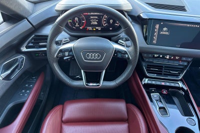 2023 Audi RS e-tron GT Base