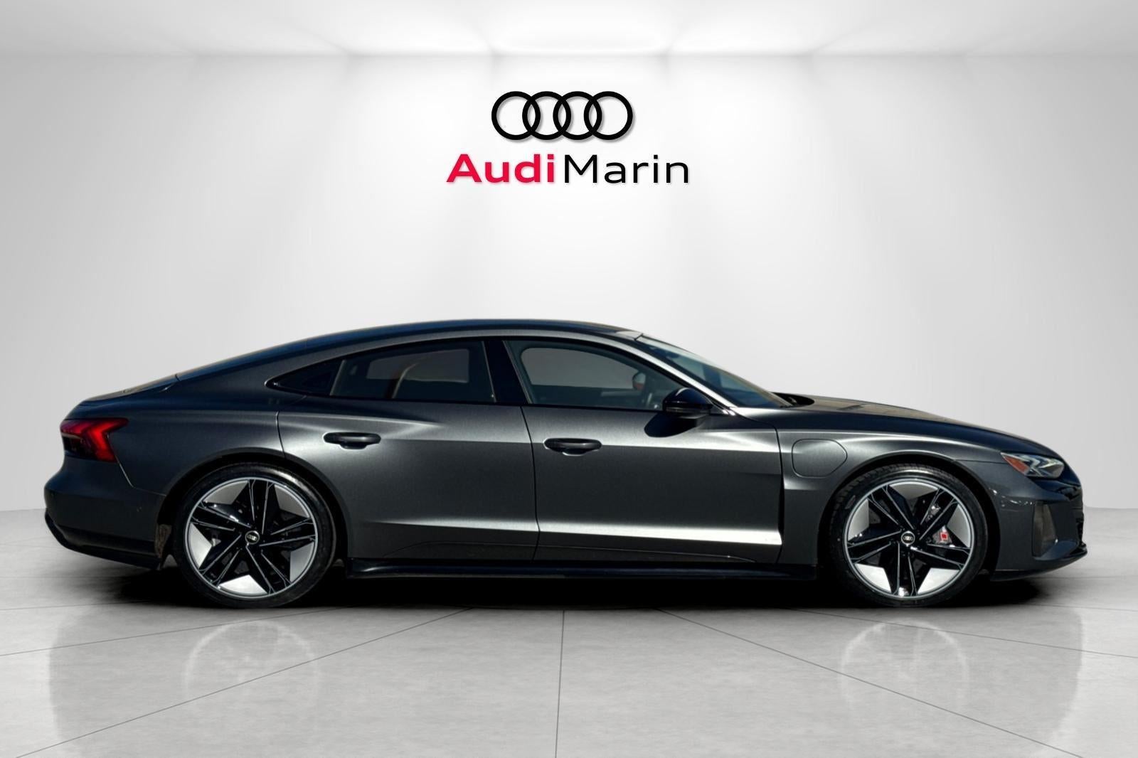 2023 Audi RS e-tron GT Base