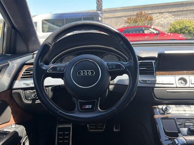 2013 Audi S8 4dr Sdn