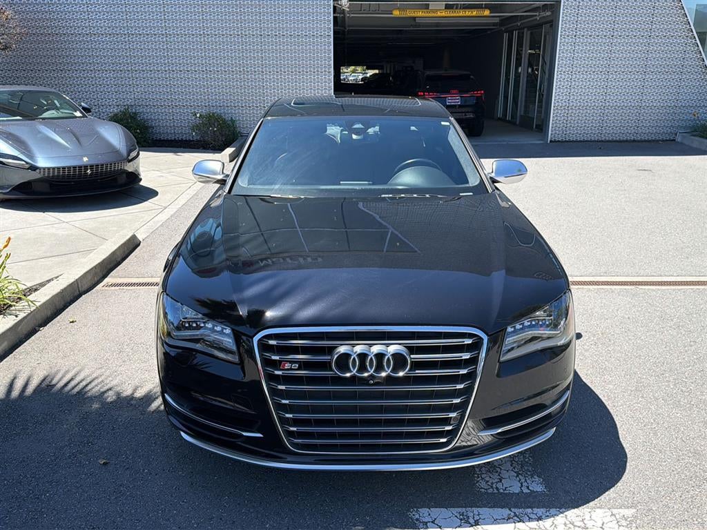 2013 Audi S8 4dr Sdn