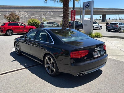 2013 Audi S8 4dr Sdn