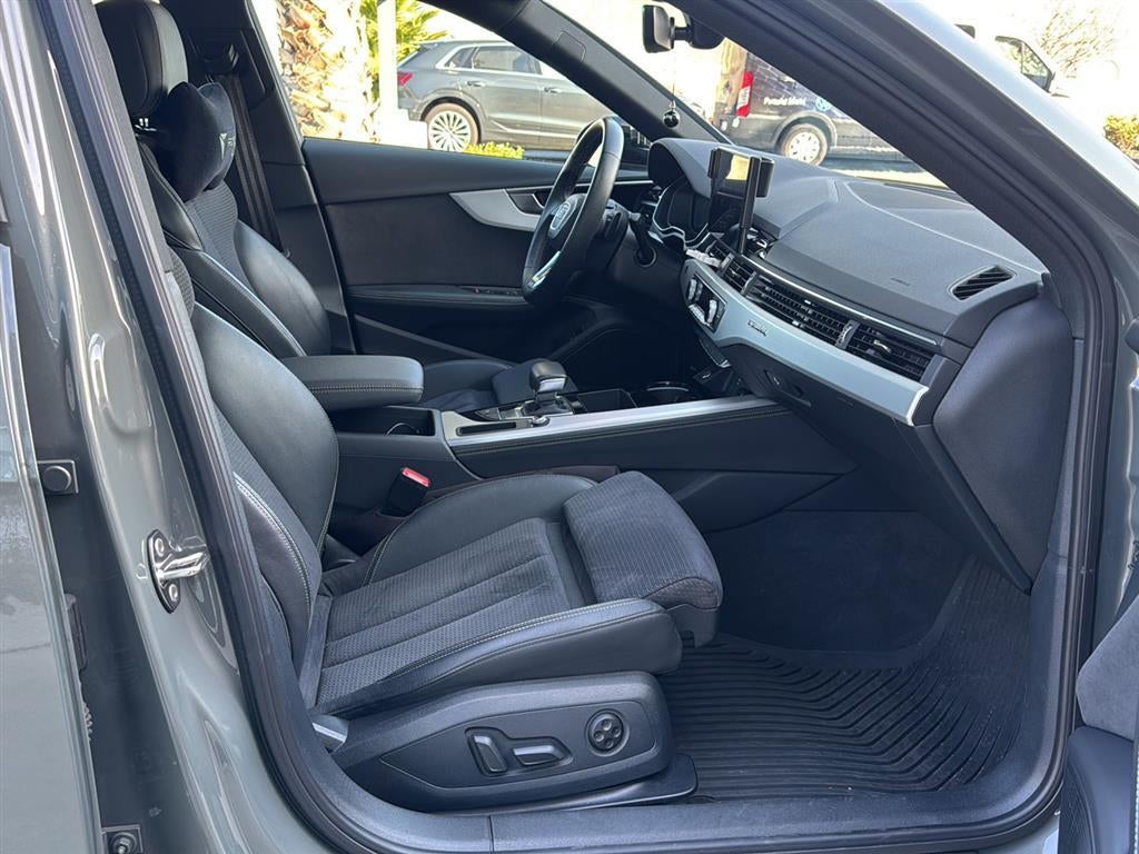 2023 Audi A4 Sedan S line Premium Plus