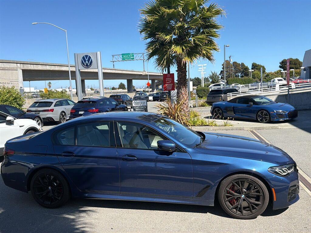 2023 BMW 5 Series M550i xDrive