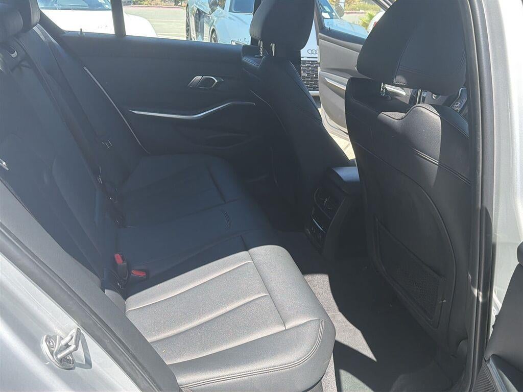 2020 BMW 3 Series 330i