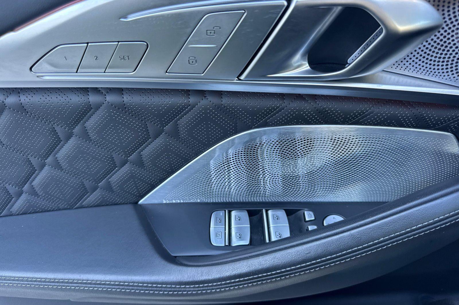 2023 BMW M8 Competition