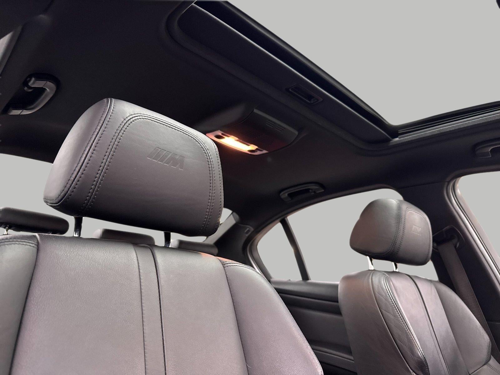 2011 BMW M3 Base