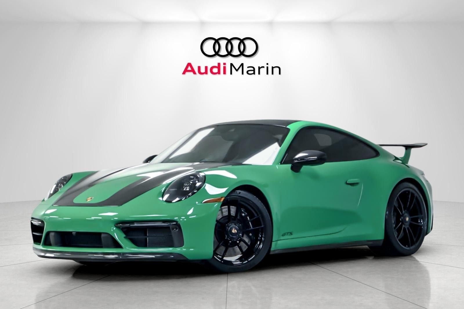 2023 Porsche 911 Carrera GTS