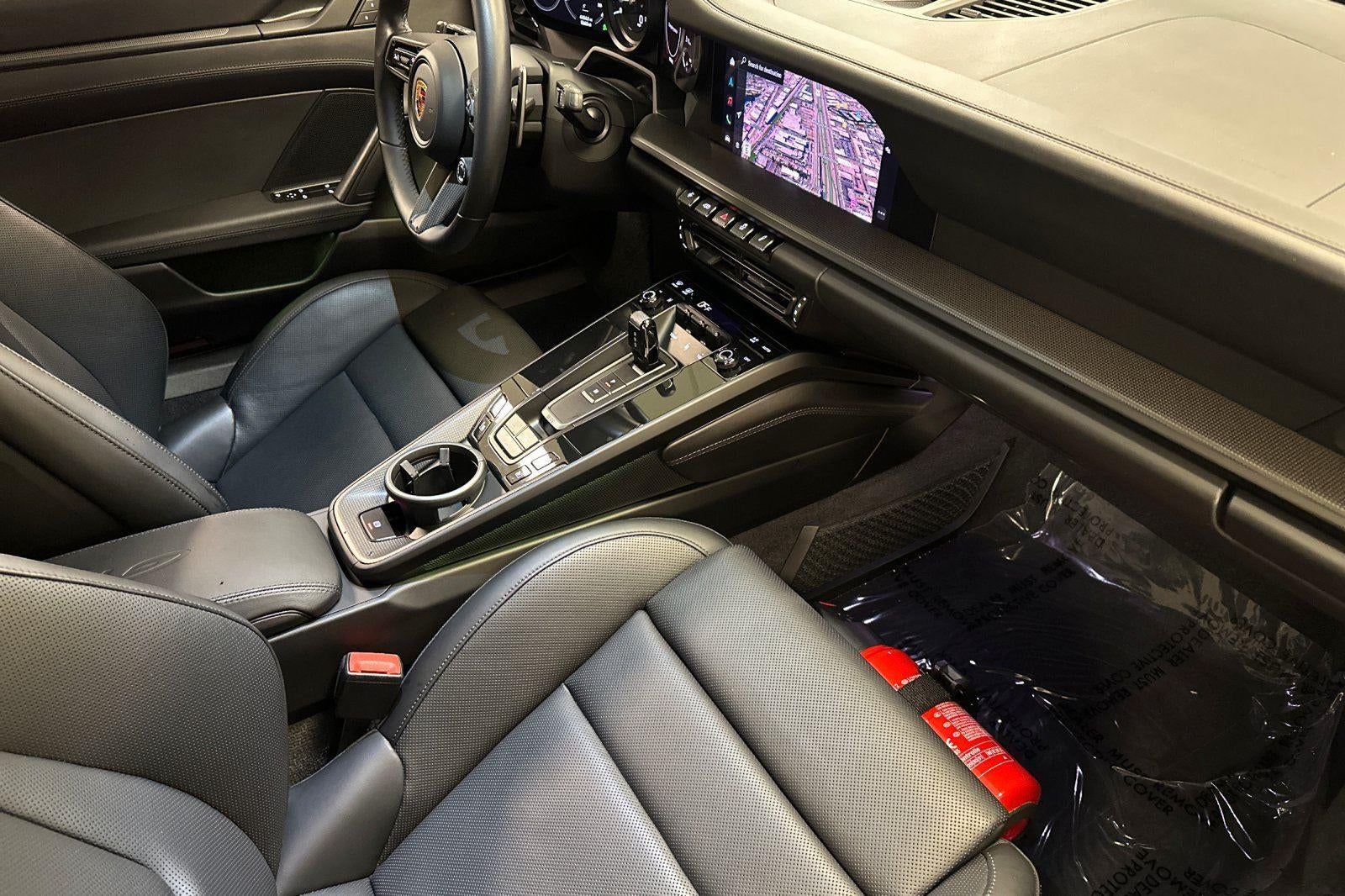 2023 Porsche 911 Carrera GTS