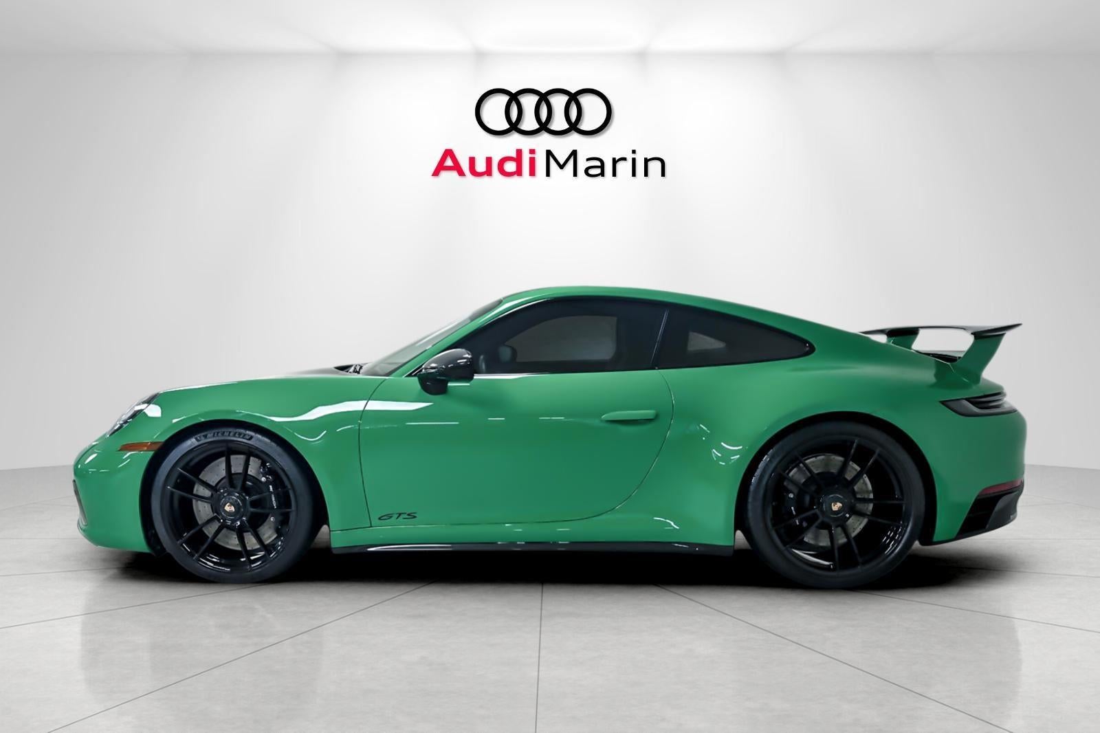 2023 Porsche 911 Carrera GTS